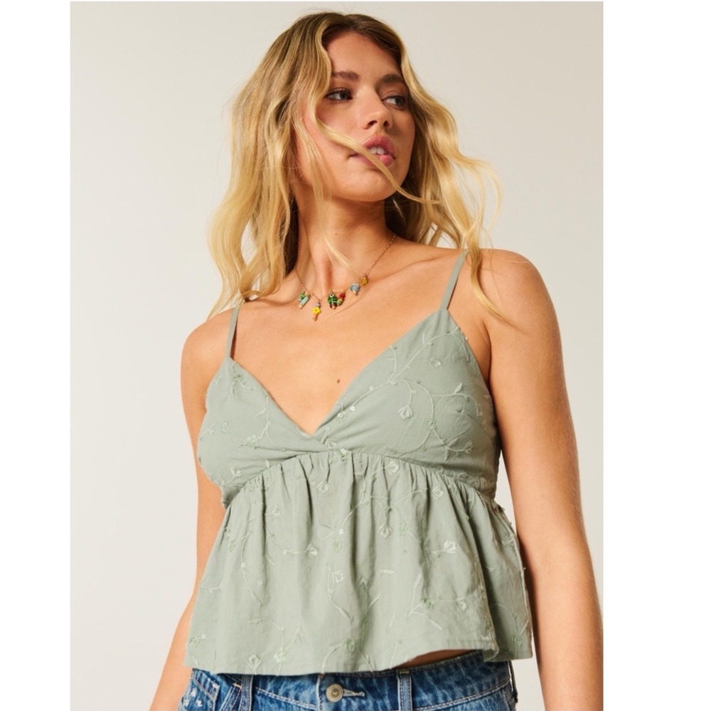 Hollister Womens Mint Green Eyelet Babydoll Cami Top Surplice V-Neck Size M